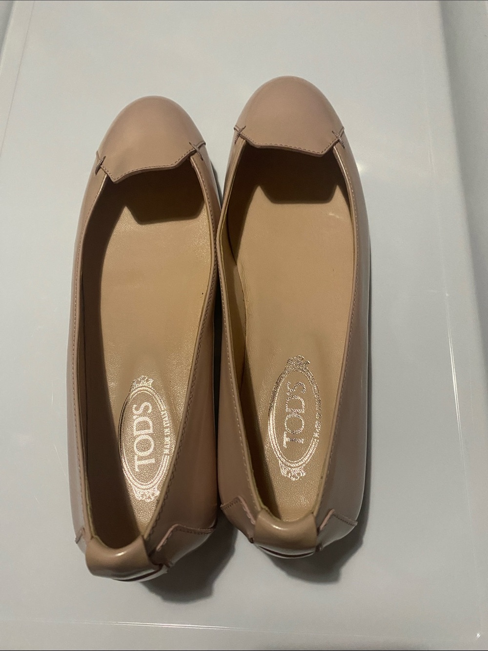 TOD'S Beige Leather Ballet Flats